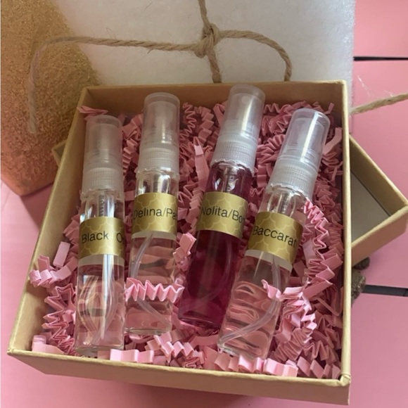 Four 5ml bottles samples. Pick your 4 and enjoy. - Picture 2 of 3